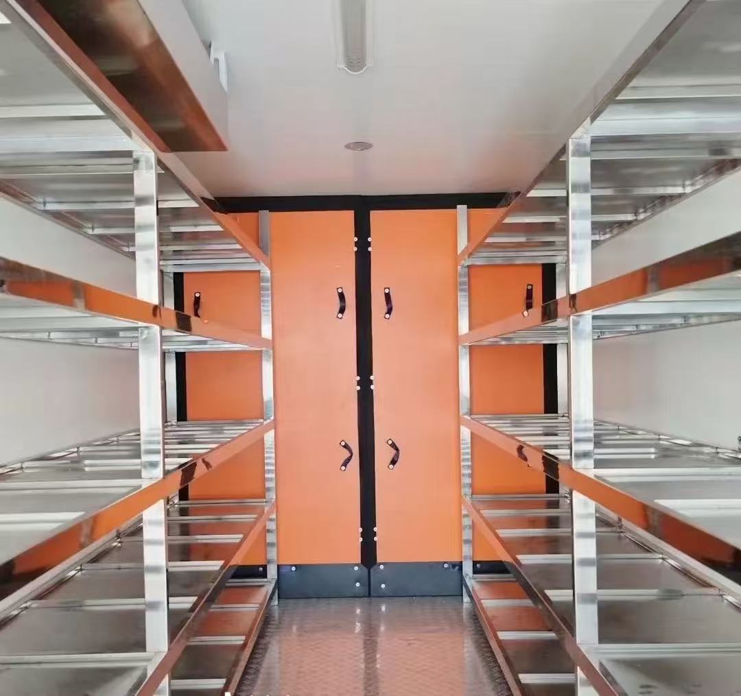 SINOCLIMA dual-temperature refrigeration unit for cold chain transport